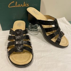 Clarks sandals black 9